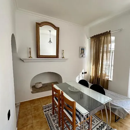 Evangelia דירה סימי